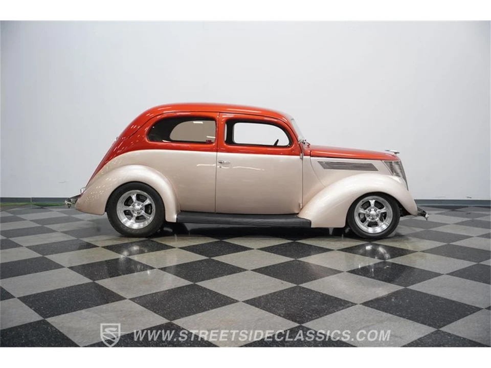 1937 Ford Standard & Deluxe & Super Deluxe - Image 12 of 31