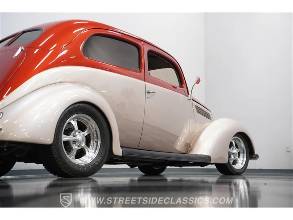 1937 Ford Standard & Deluxe & Super Deluxe - Image 25 of 31