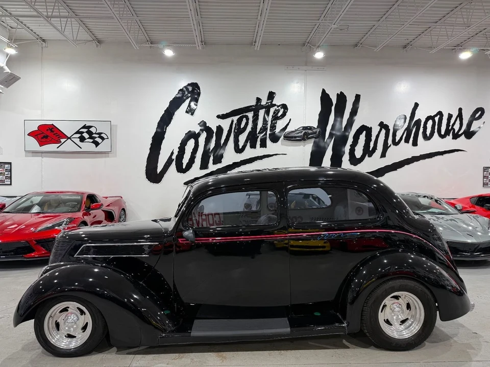 1937 Ford Hot Rod - Image 2 of 10