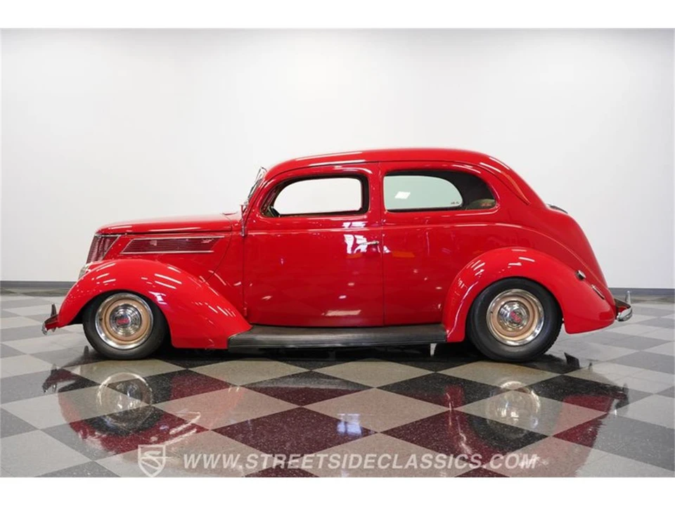 1937 Ford Standard & Deluxe & Super Deluxe - Image 6 of 31