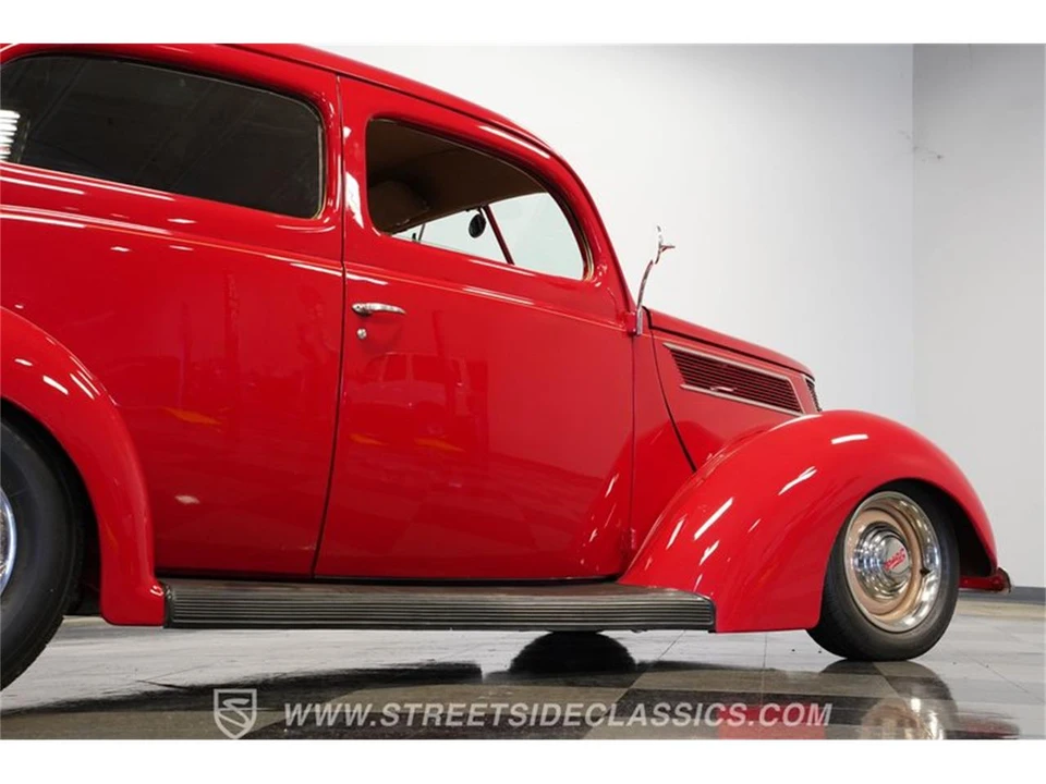 1937 Ford Standard & Deluxe & Super Deluxe - Image 27 of 31