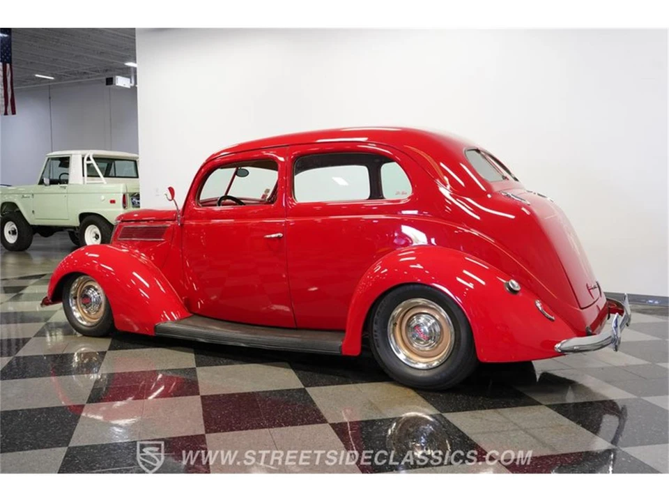 1937 Ford Standard & Deluxe & Super Deluxe - Image 7 of 31
