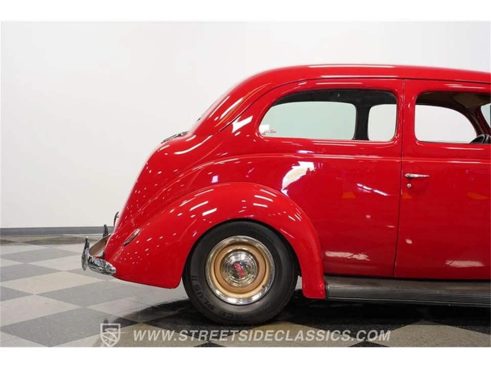 1937 Ford Standard & Deluxe & Super Deluxe - Image 28 of 31