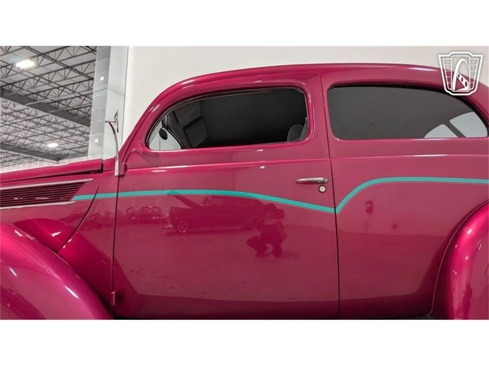 1937 Ford Standard & Deluxe & Super Deluxe - Image 31 of 31