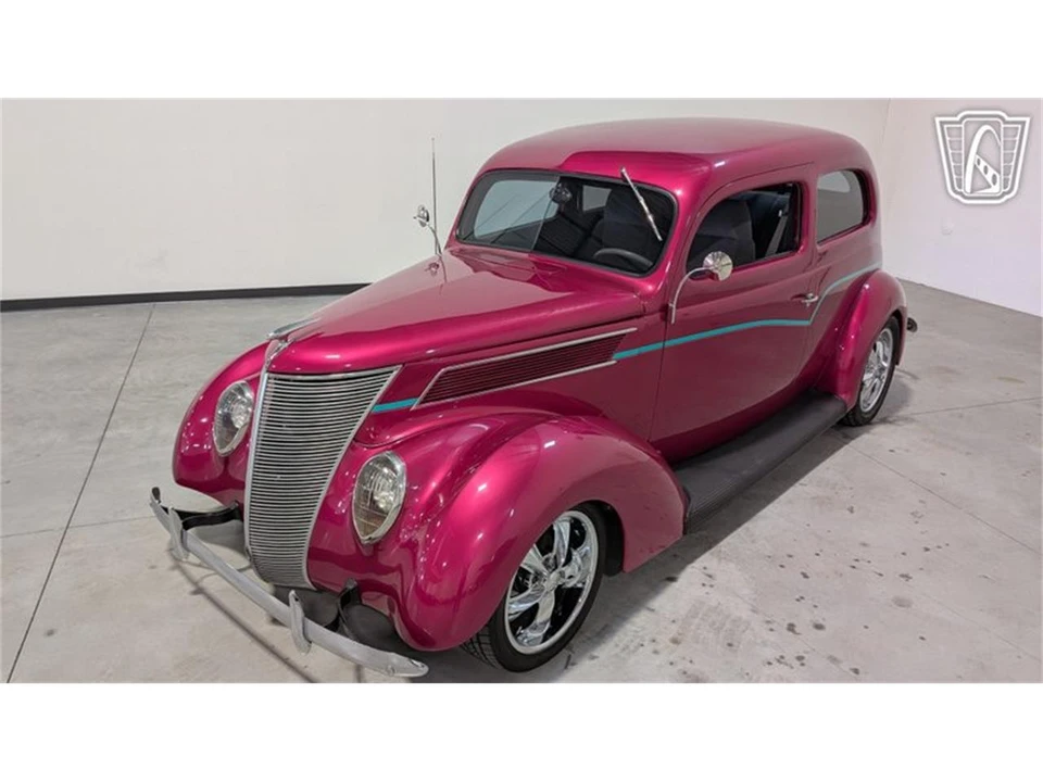 1937 Ford Standard & Deluxe & Super Deluxe - Image 2 of 31