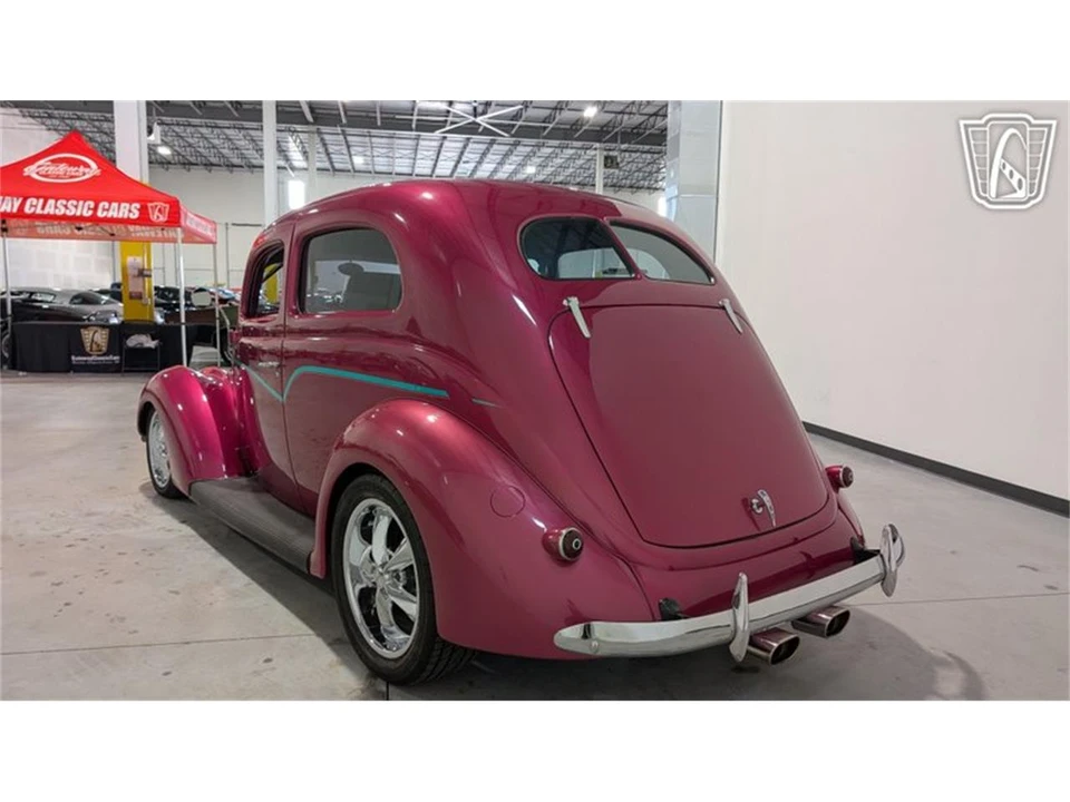1937 Ford Standard & Deluxe & Super Deluxe - Image 9 of 31
