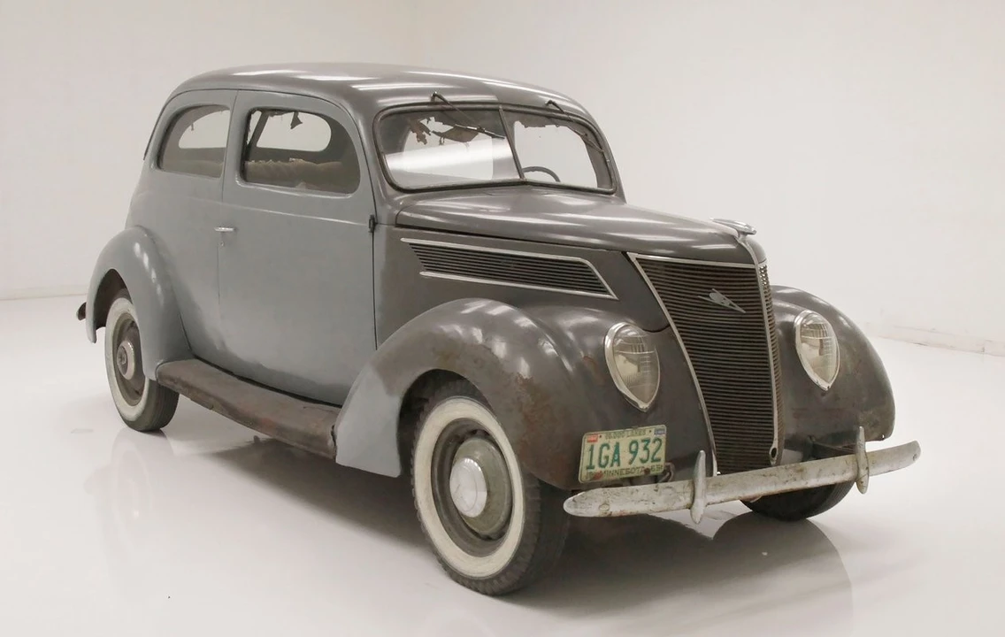 1937 Ford Standard & Deluxe & Super Deluxe - Image 6 of 31
