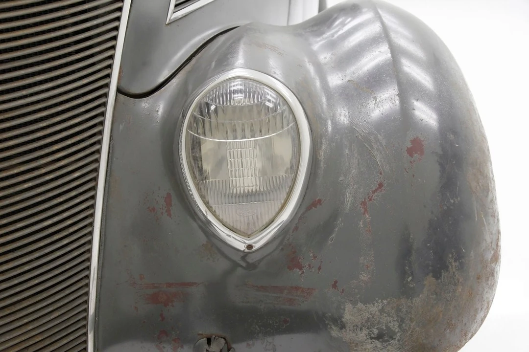 1937 Ford Standard & Deluxe & Super Deluxe - Image 13 of 31