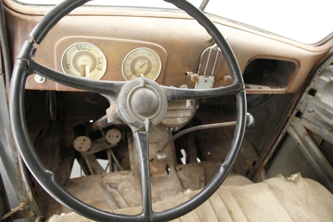 1937 Ford Standard & Deluxe & Super Deluxe - Image 27 of 31