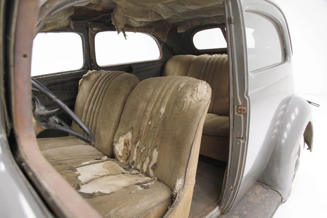 1937 Ford Standard & Deluxe & Super Deluxe - Image 26 of 31