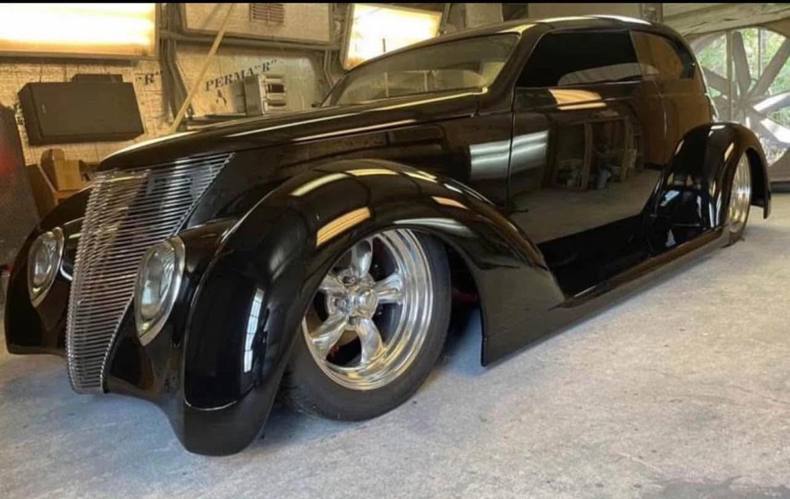 1937 Ford Hot Rod - Image 4 of 13