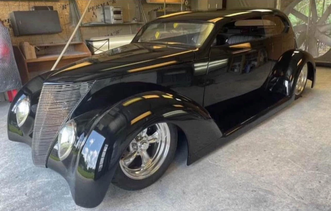 1937 Ford Hot Rod - Image 2 of 13
