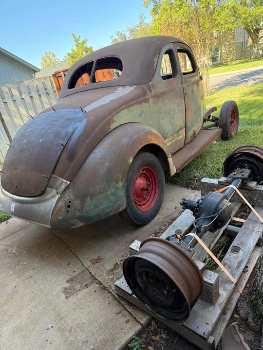 1937 Ford Standard & Deluxe & Super Deluxe - Image 7 of 18