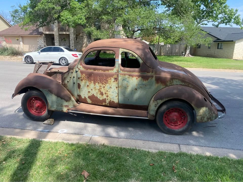 1937 Ford Standard & Deluxe & Super Deluxe - Image 16 of 18
