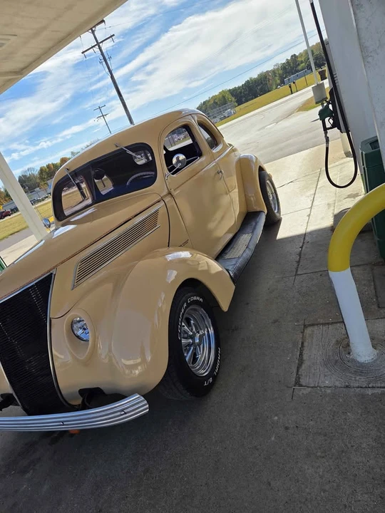 1937 Ford Hot Rod - Image 2 of 7