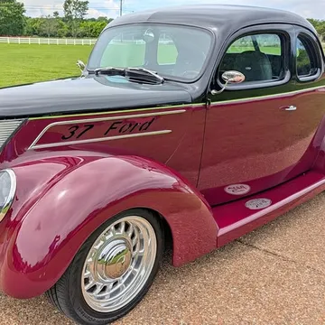 1937 Ford Restomod Coupe
