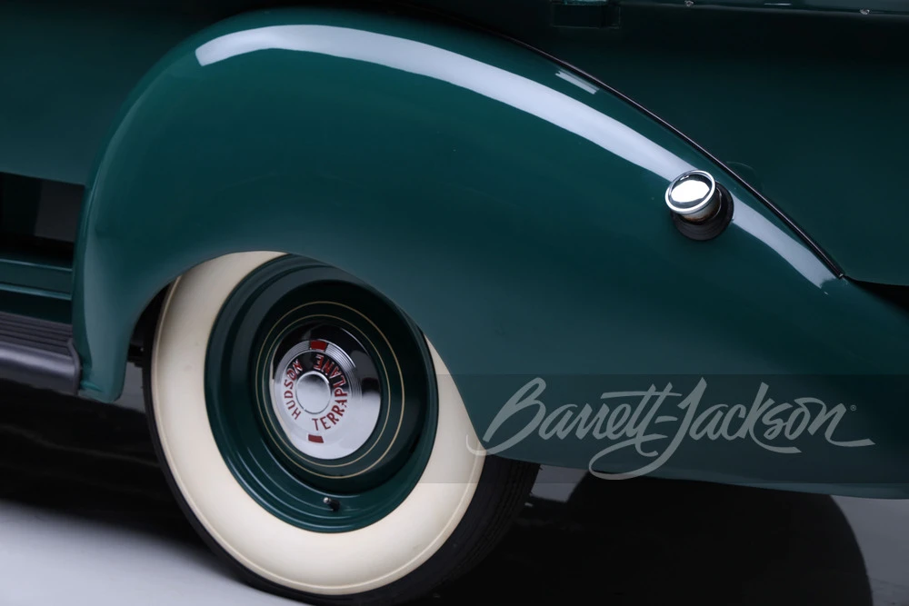 1937 Hudson - Image 16 of 31