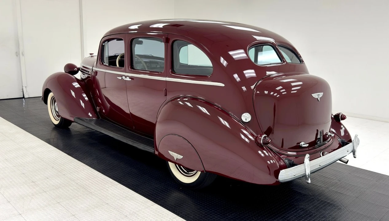 1937 Hudson Super Six - Image 3 of 12