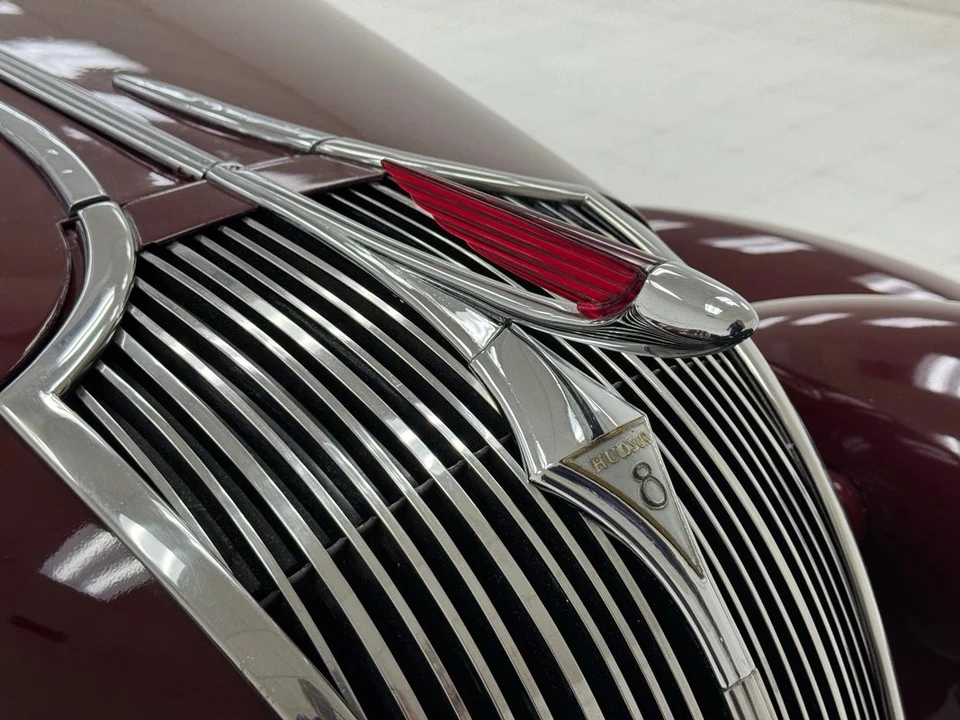 1937 Hudson Super Six - Image 9 of 12