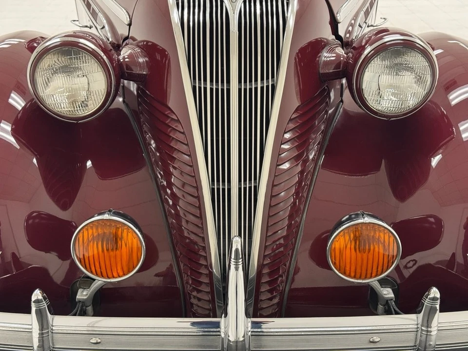1937 Hudson Super Six - Image 10 of 12