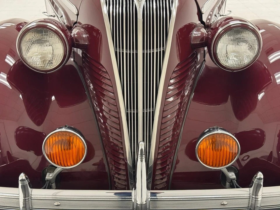1937 Hudson Super Six - Image 10 of 12
