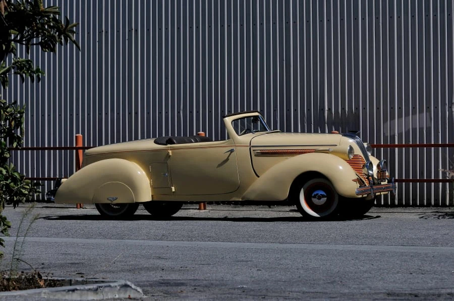 1937 Hudson Super Six - Image 2 of 11