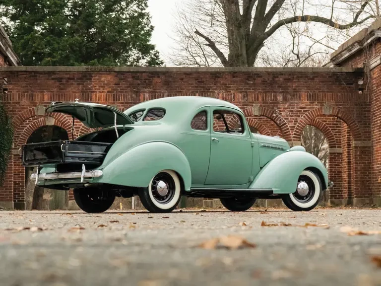 1937 Hudson - Image 3 of 31