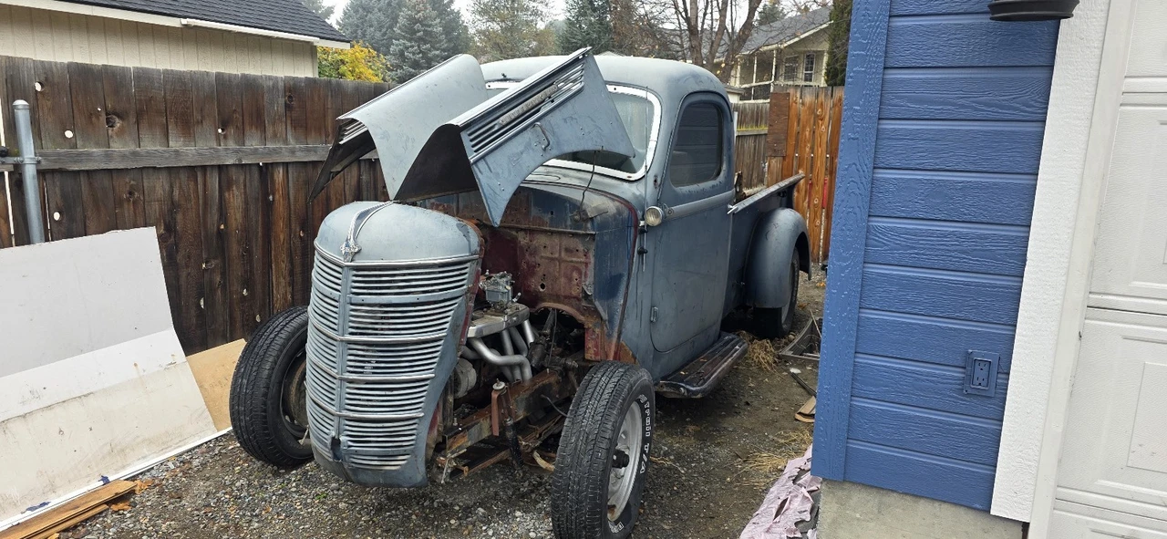 1937 International - Image 6 of 21