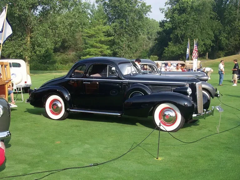 1937 LaSalle Series 50 - Image 2 of 2