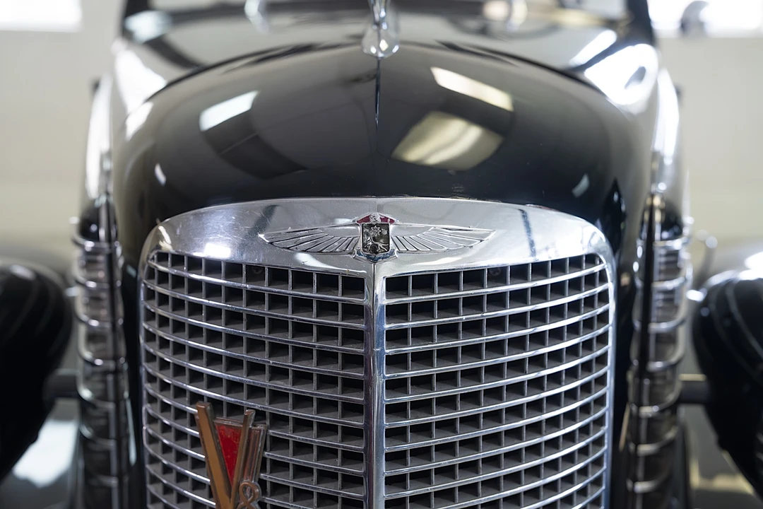 1937 LaSalle Series 50 - Image 18 of 31