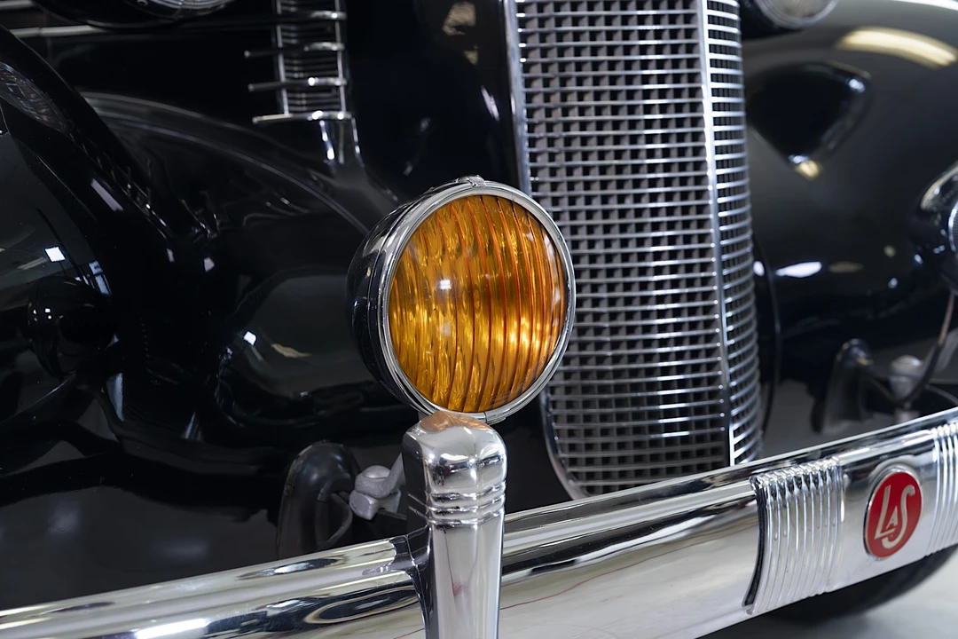 1937 LaSalle Series 50 - Image 15 of 31