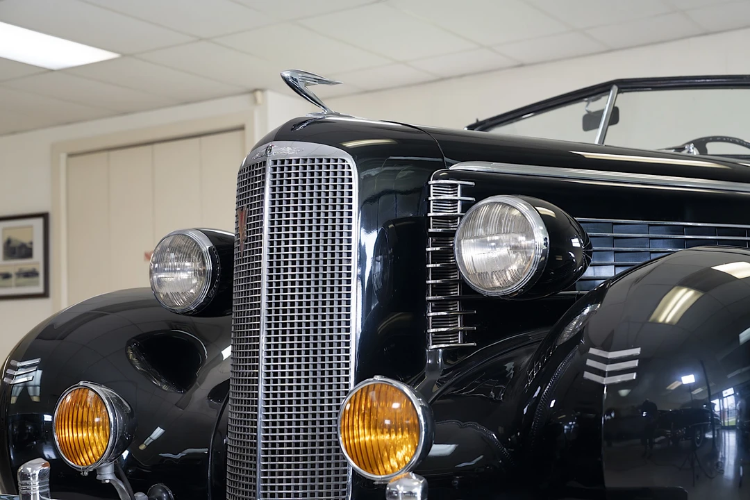 1937 LaSalle Series 50 - Image 11 of 31