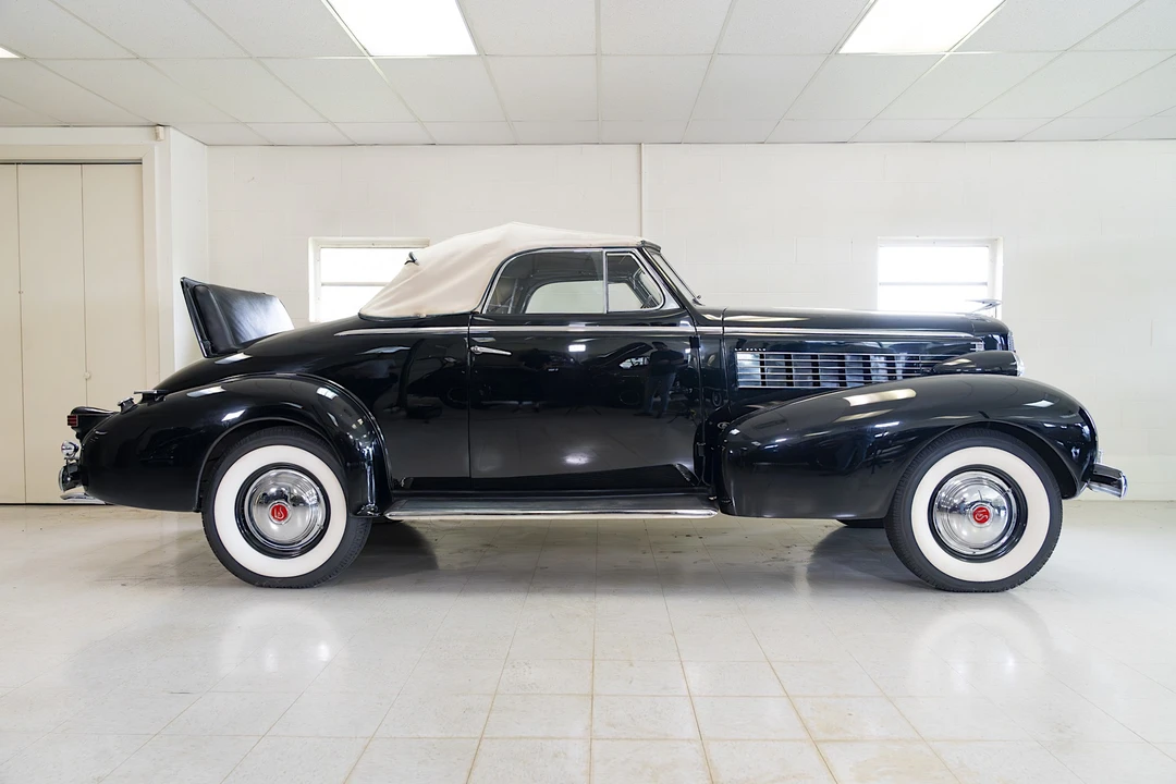 1937 LaSalle Series 50 - Image 4 of 31