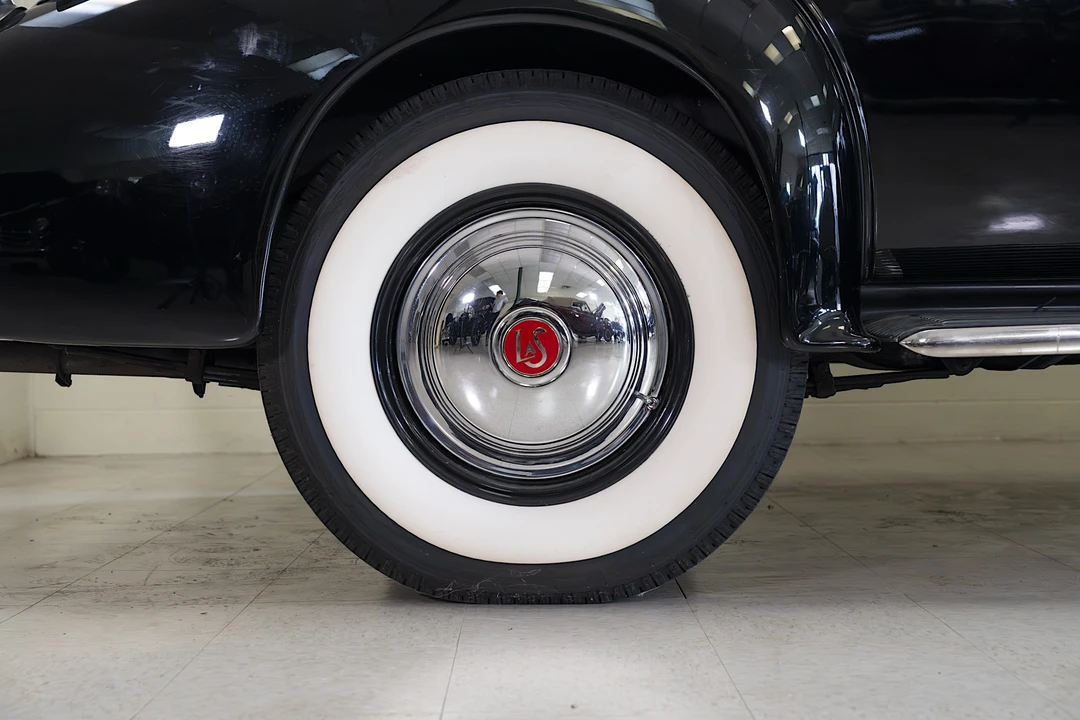1937 LaSalle Series 50 - Image 21 of 31