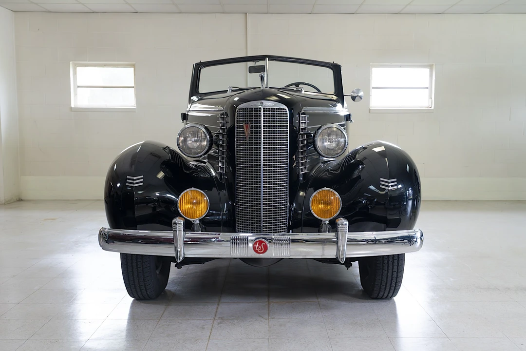 1937 LaSalle Series 50 - Image 3 of 31
