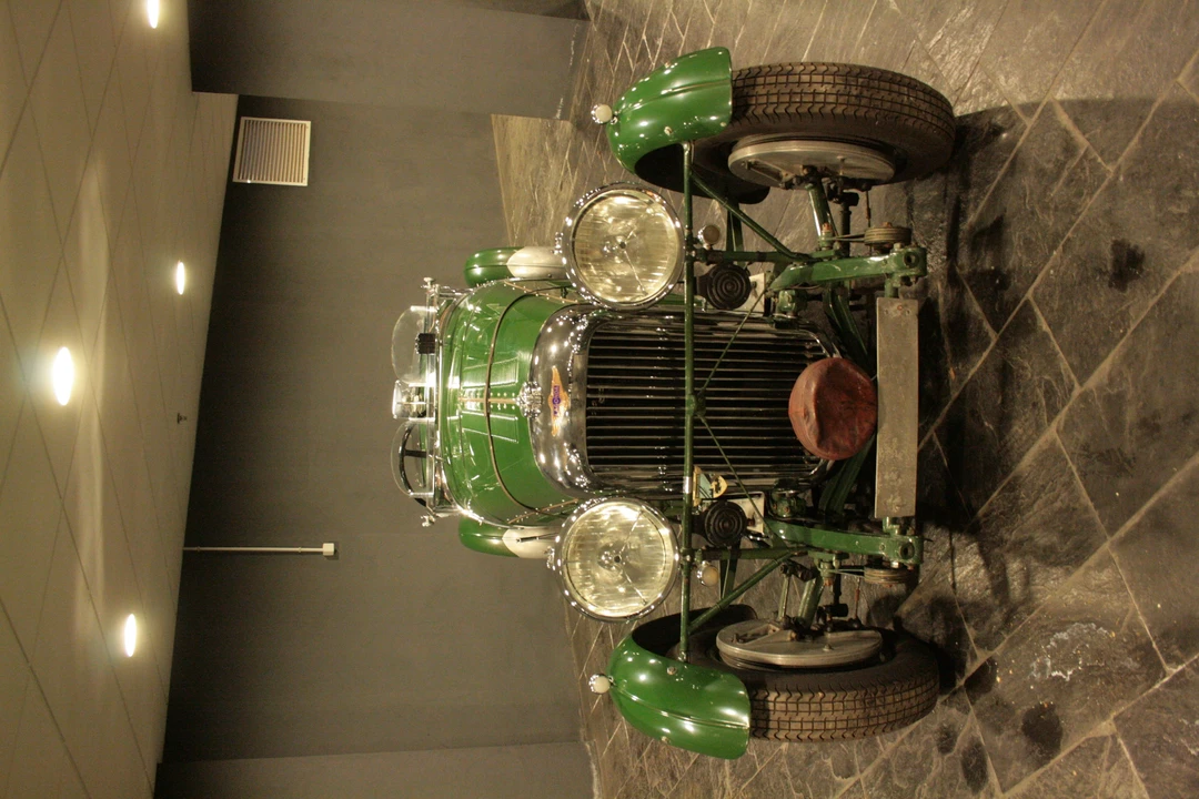 1937 Lagonda - Image 4 of 15