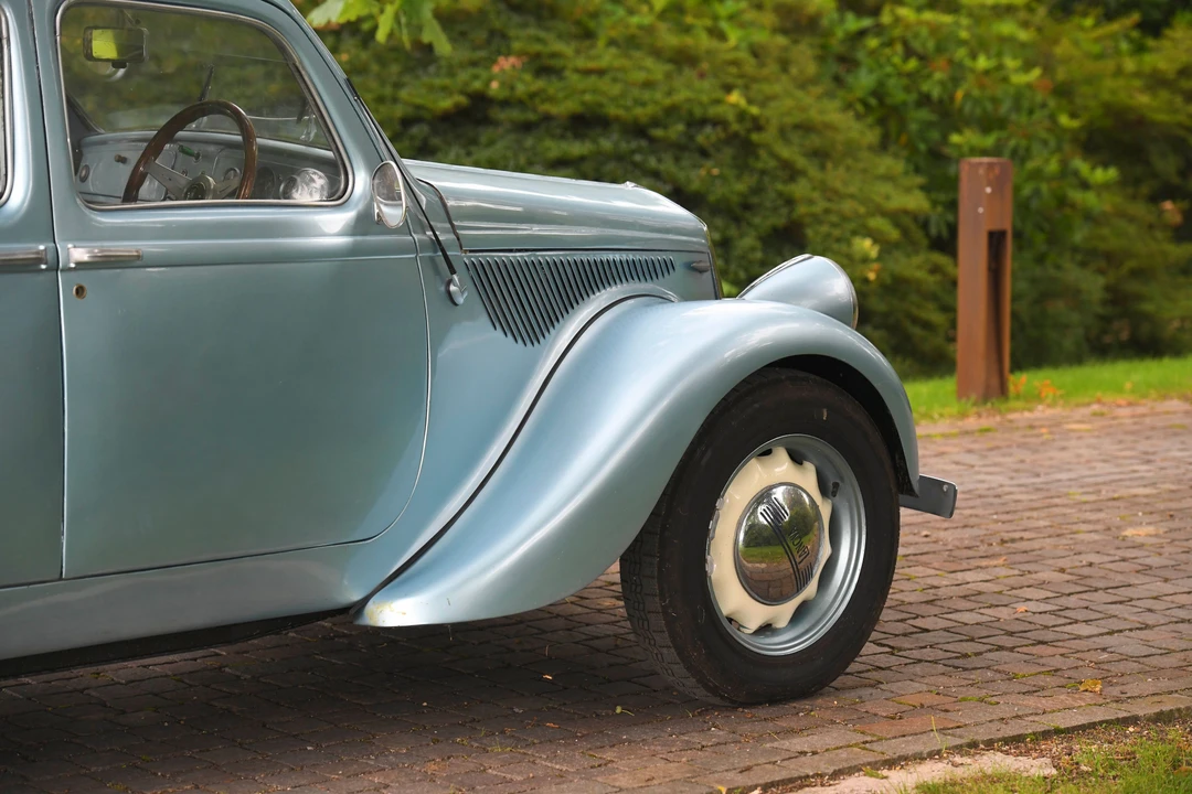 1937 Lancia - Image 12 of 31