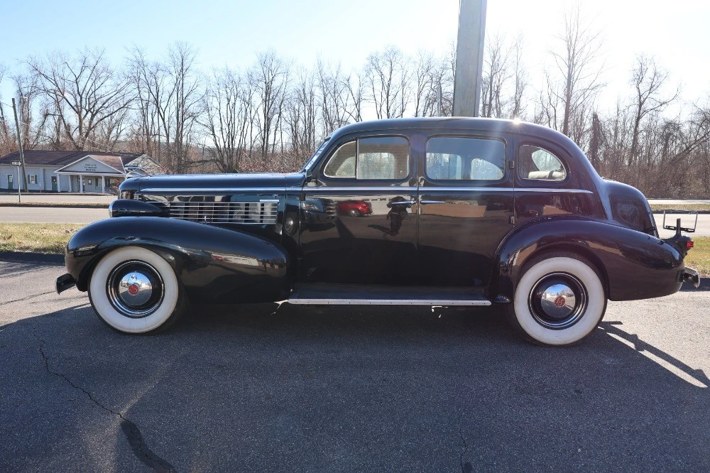 1937 LaSalle Series 50 - Image 2 of 5