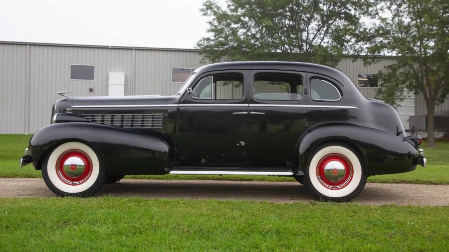 1937 LaSalle Series 50 - Image 2 of 12