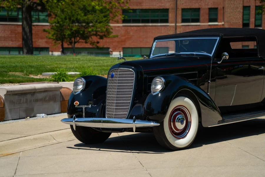 1937 Lincoln - Image 6 of 22