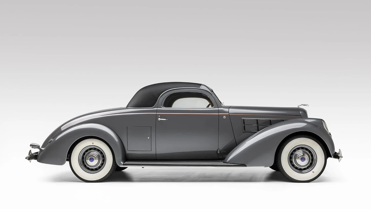 1937 Lincoln Zephyr - Image 8 of 31