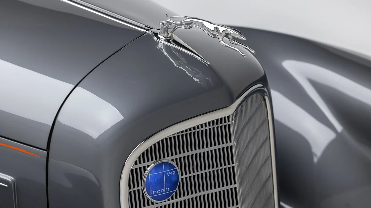 1937 Lincoln Zephyr - Image 29 of 31