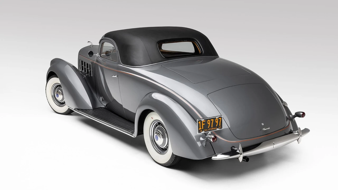 1937 Lincoln Zephyr - Image 22 of 31