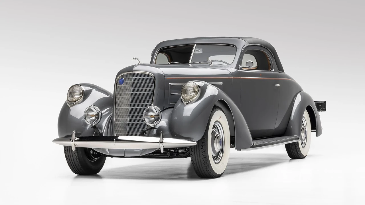 1937 Lincoln Zephyr - Image 16 of 31