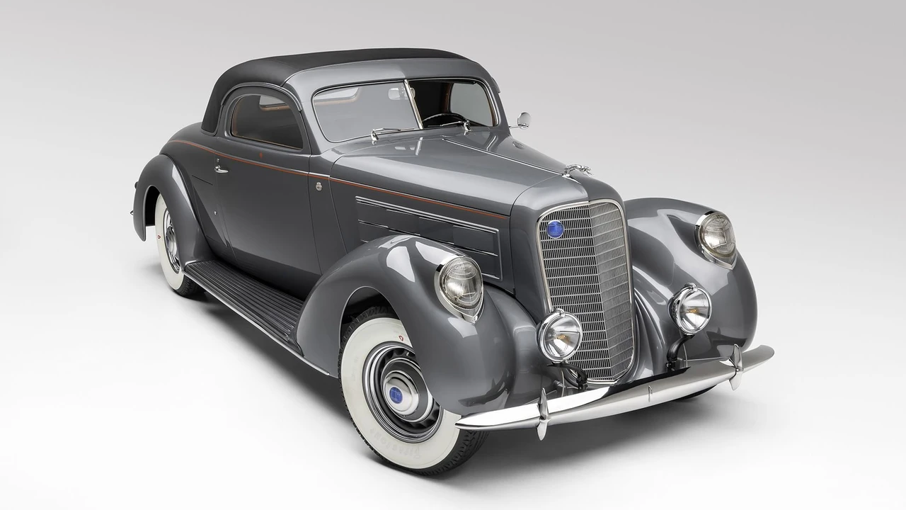 1937 Lincoln Zephyr - Image 14 of 31
