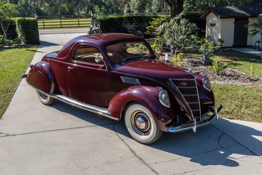 1937 Lincoln Zephyr - Image 20 of 31