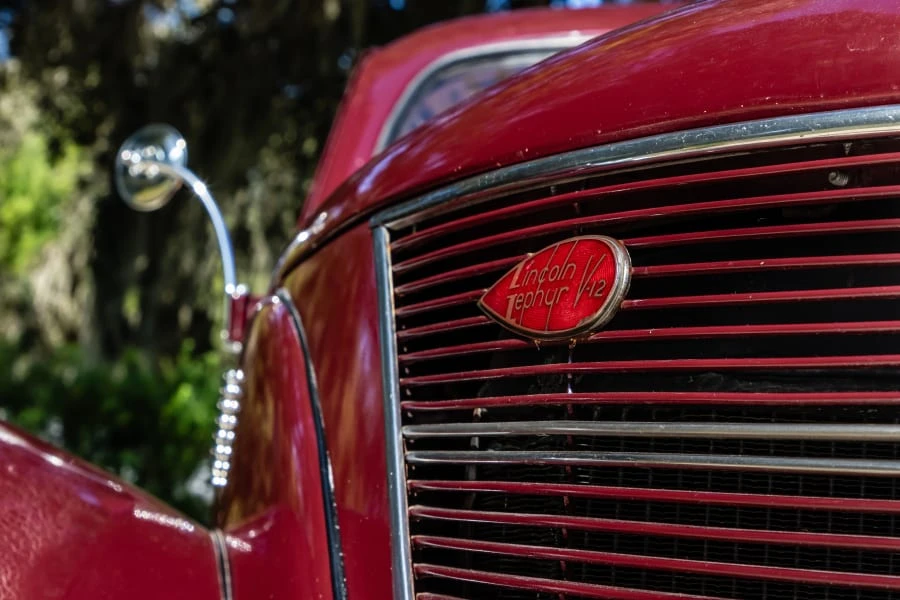 1937 Lincoln Zephyr - Image 18 of 31