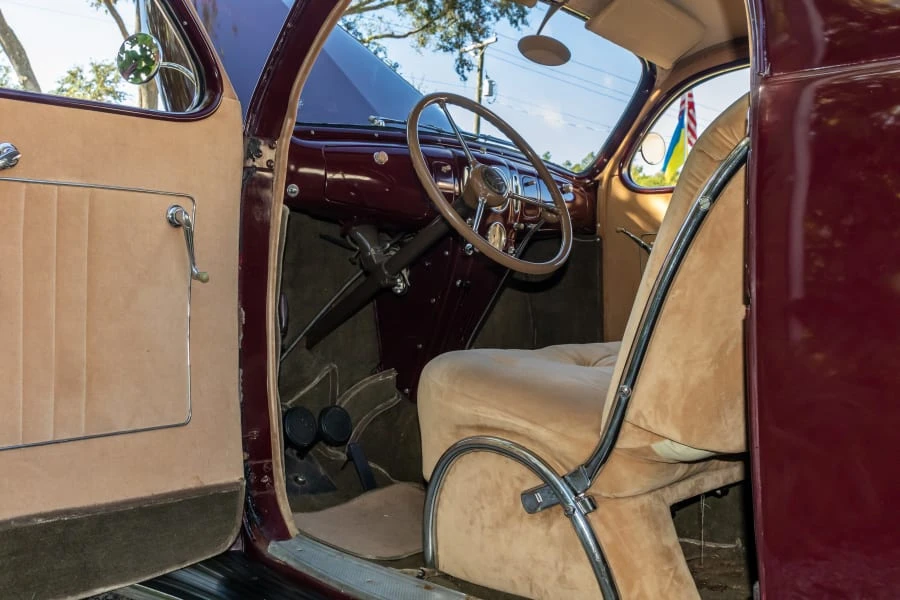 1937 Lincoln Zephyr - Image 27 of 31