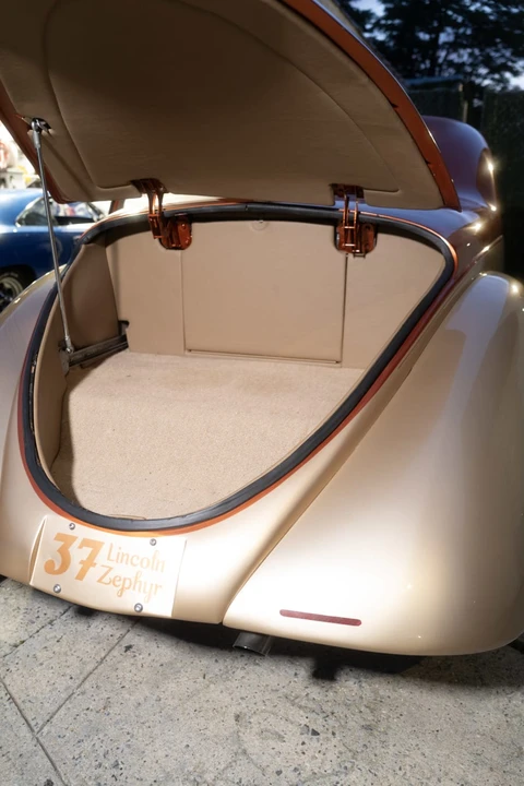 1937 Lincoln Zephyr - Image 11 of 14