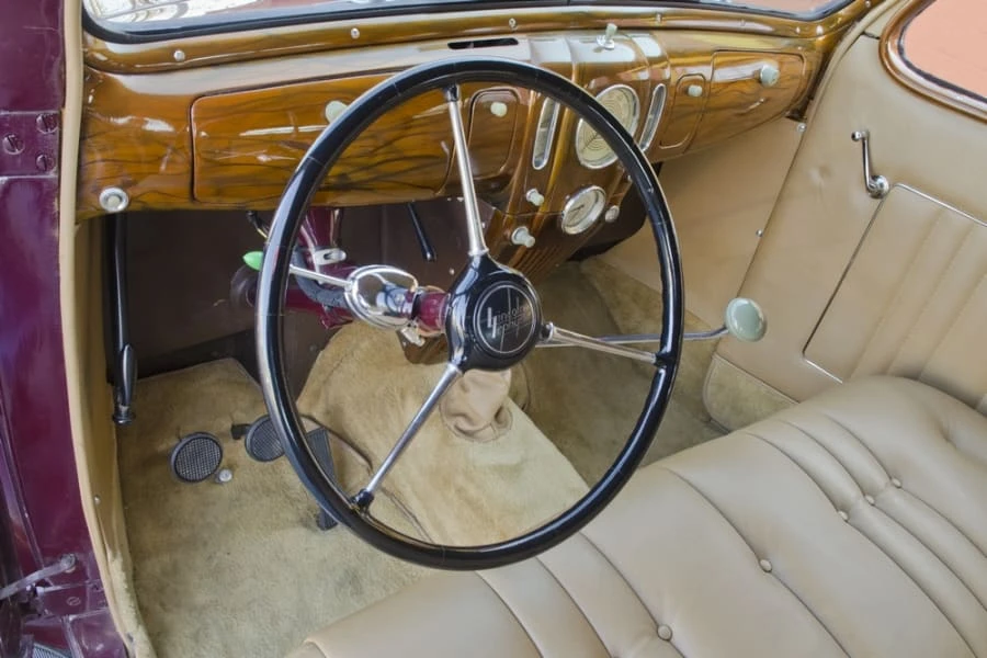 1937 Lincoln Zephyr - Image 6 of 10